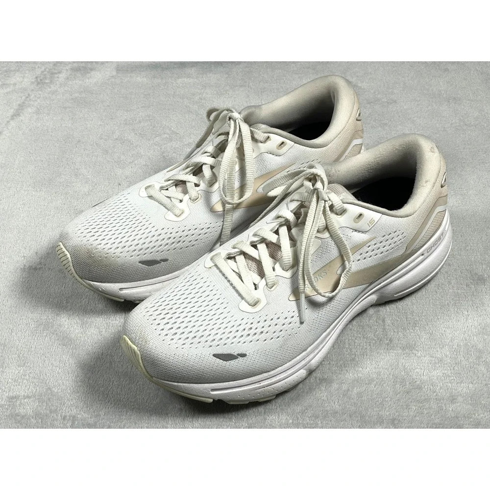 Brooks Ghost 15 Running Shoes Women's 9.5 White Cream Athletic Sneakers Mesh
